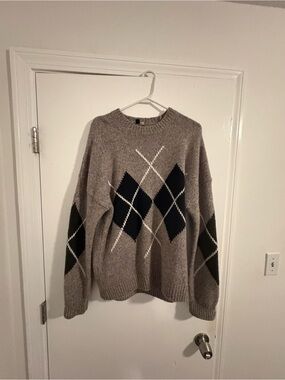 Reiss Taupe Crewneck Sweater with Navy & Cream Argyle